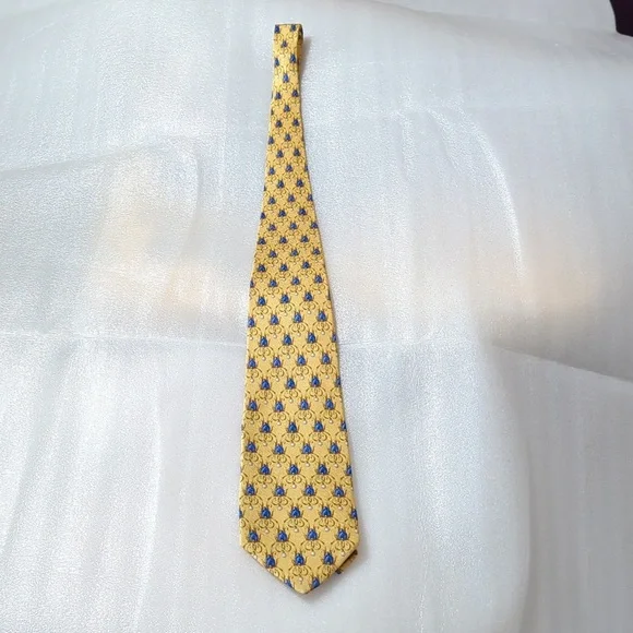 Van Heusen Silk Tie Gold and Blue Size 3 3/4" x 58" - Picture 1 of 5